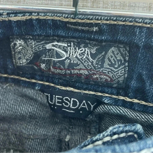 Silver Jeans Tuesday 27x33 womens Distressed blue 3457 - Picture 4 of 11